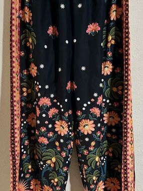 Ethnc Flowy Floral Print Black Wide-Leg Pants with Floral Trim